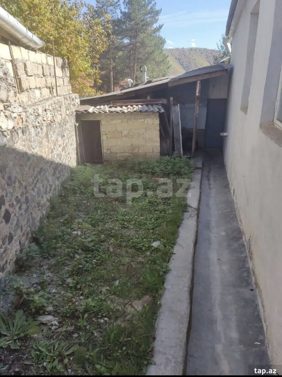 Həyət evi, Gədəbəy ray.
