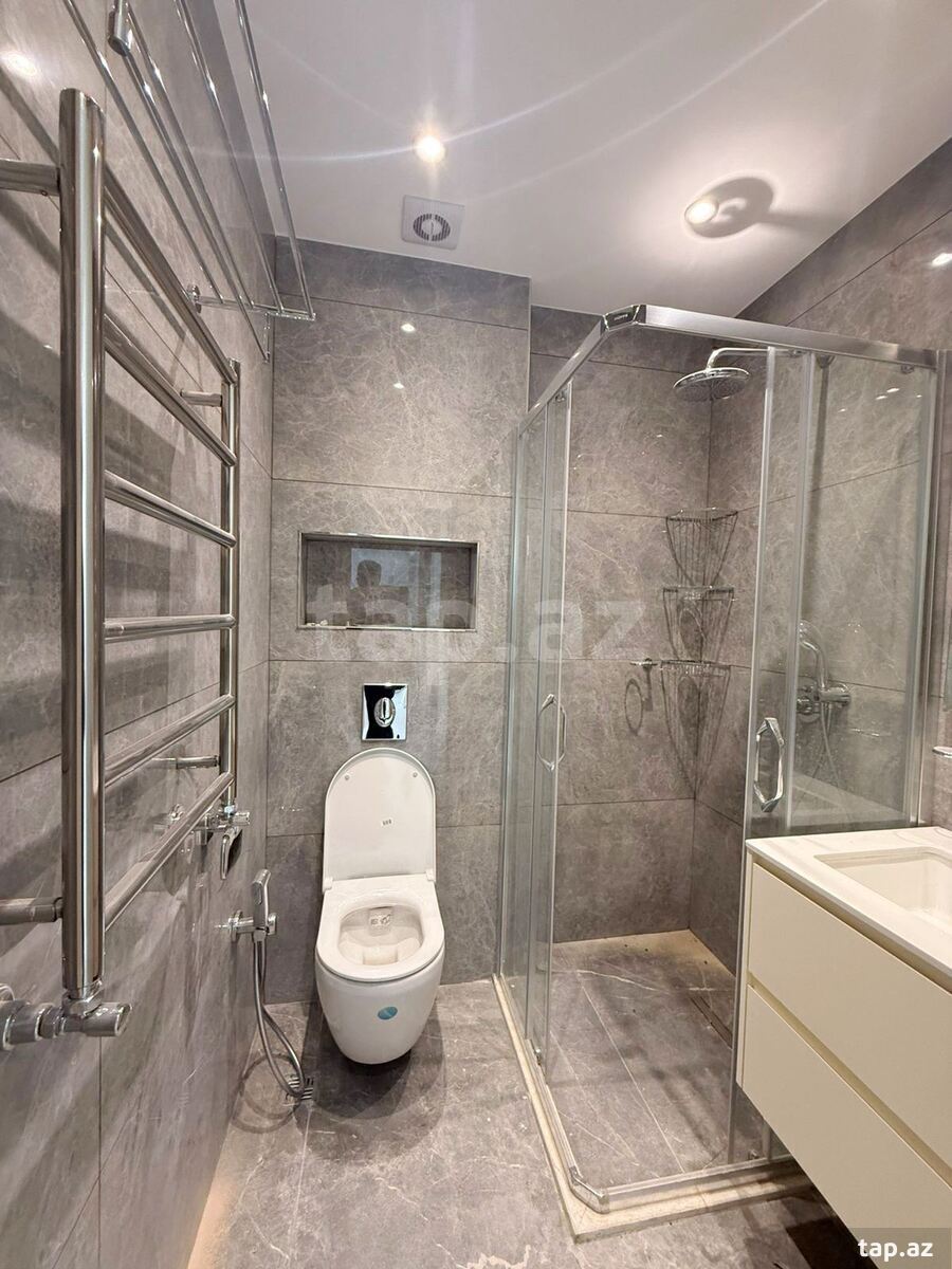 3-otaqlı yeni tikili, İslam Abışov küç., 69 m²