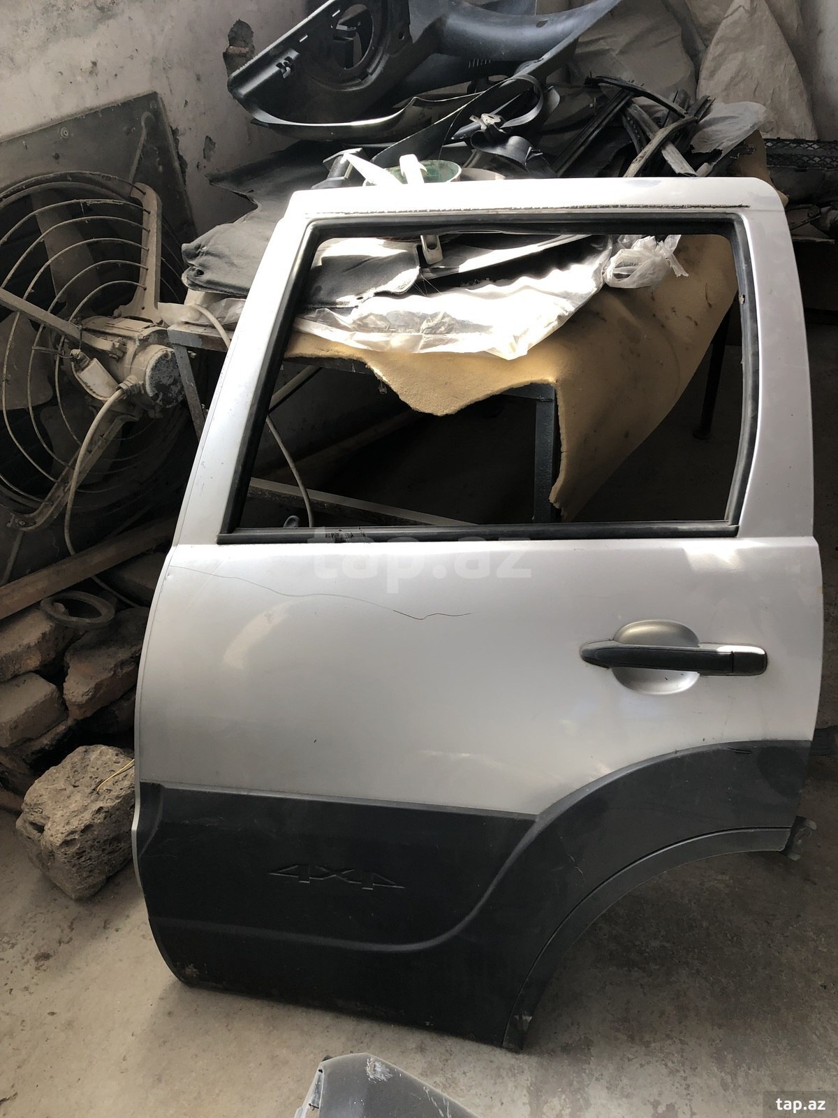 Chevrolet qapıları