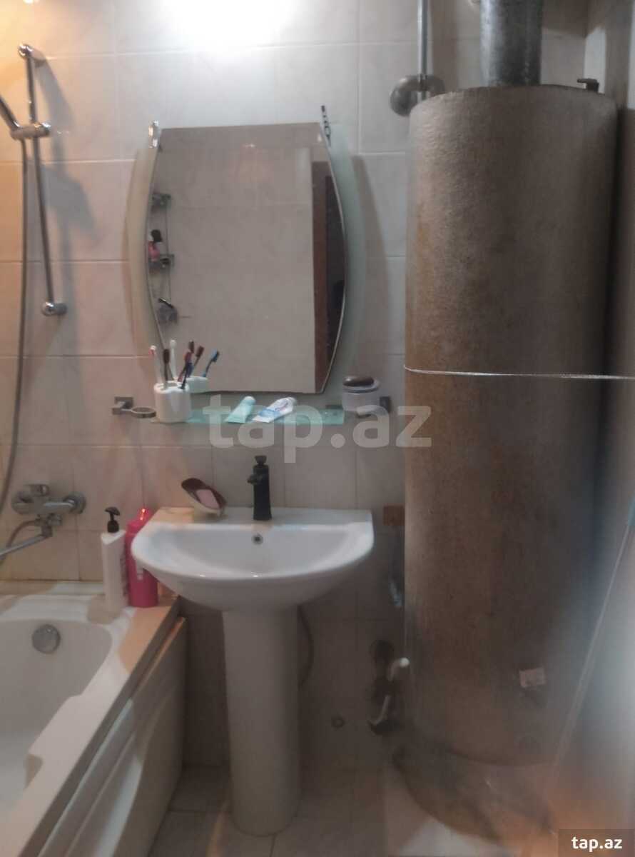 3-otaqlı mənzil kirayə verilir, Bakıxanov qəs., 70 m²