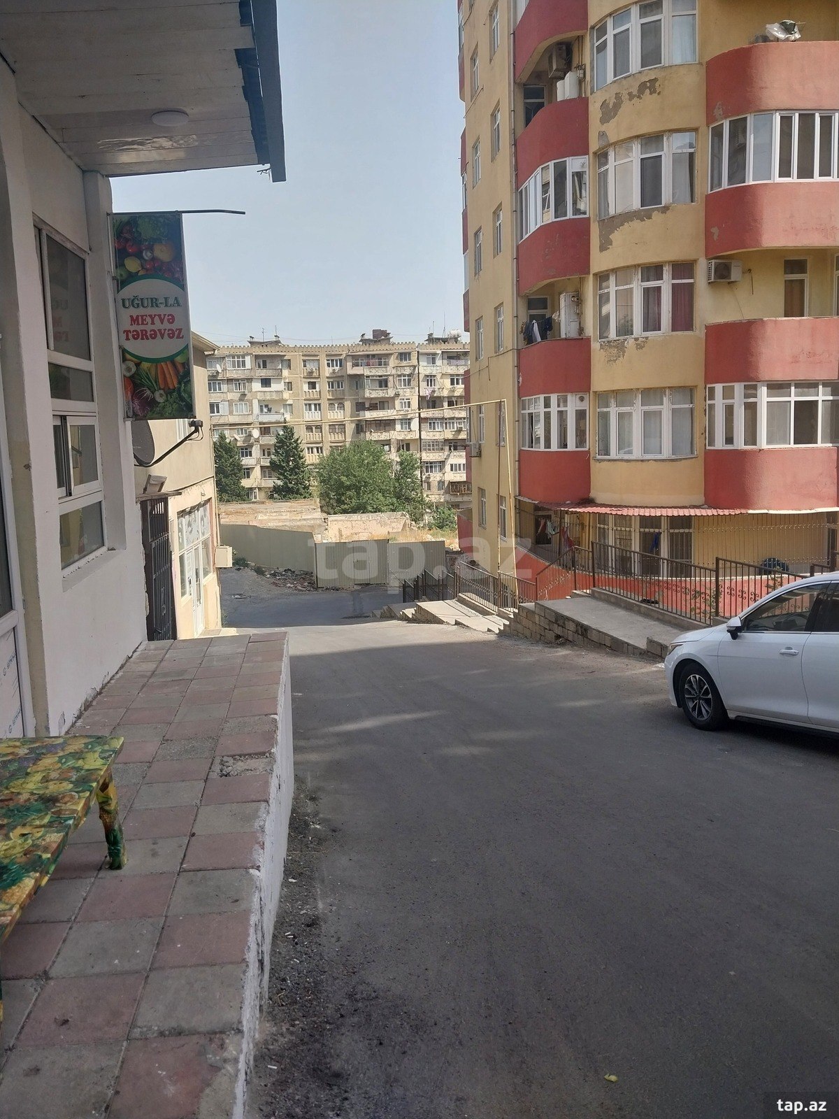 Həyət evi kirayə verilir, M. Xiyabani küç. 244