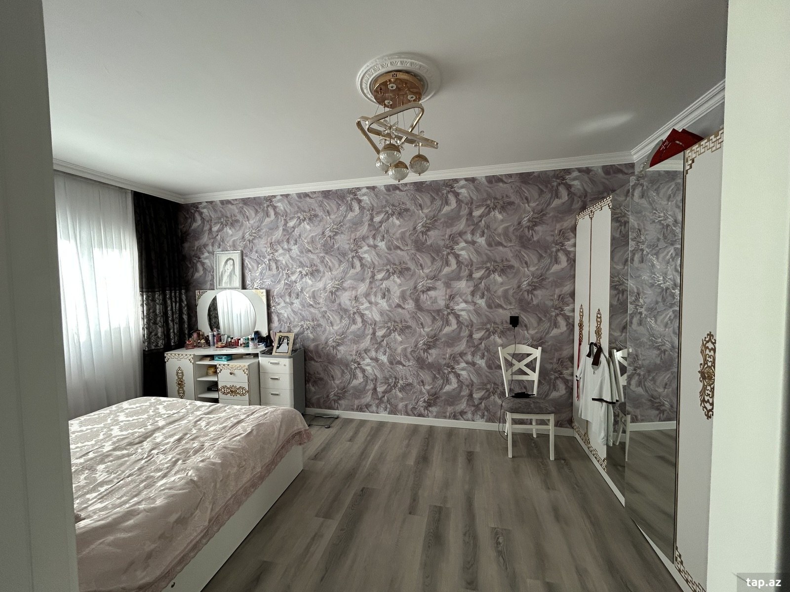 4-otaqlı mənzil, Qaraçuxur qəs., 80 m²