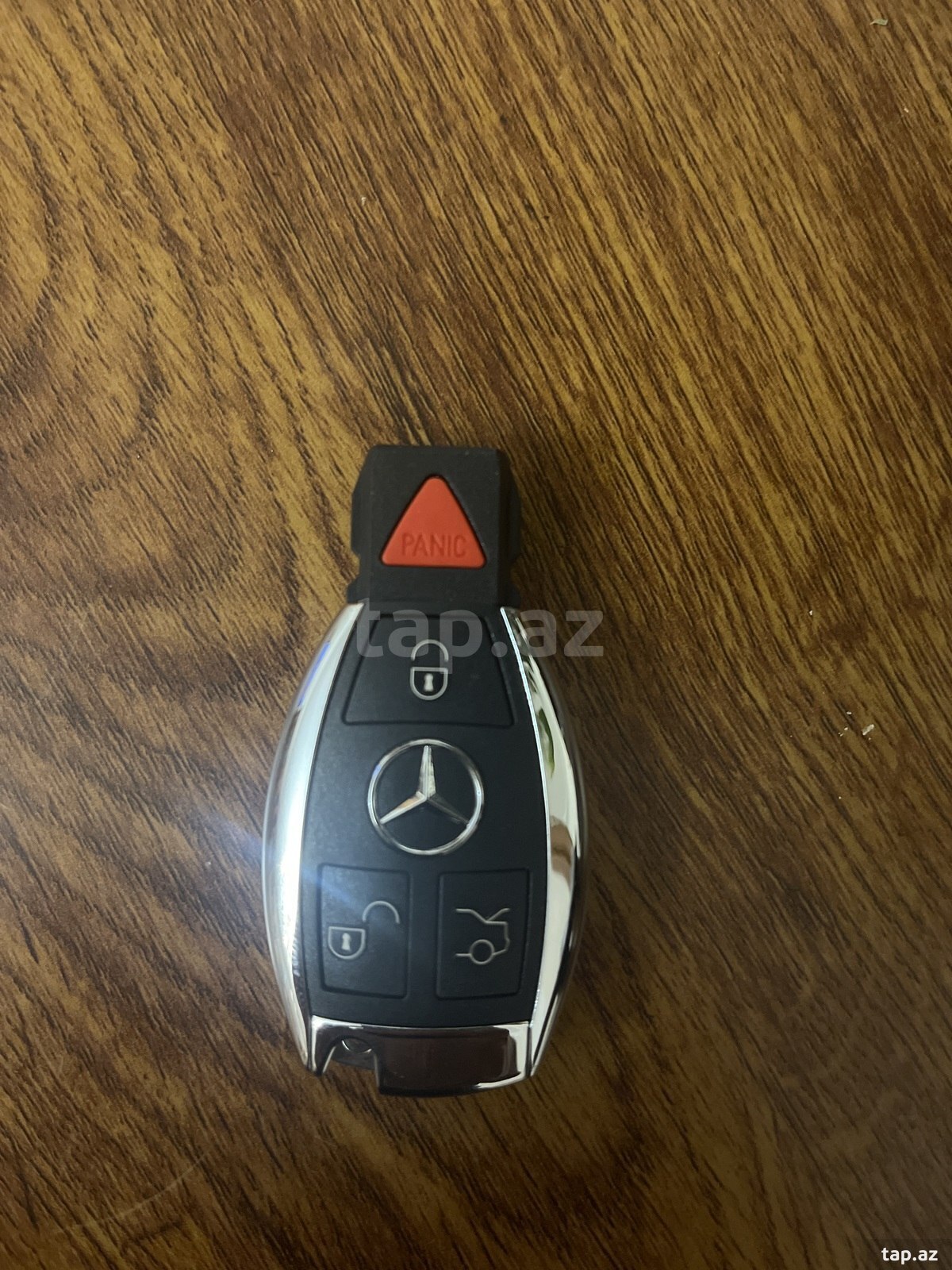 Mercedes açarı
