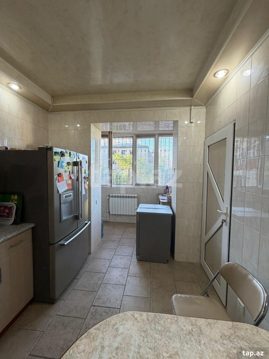 4-otaqlı mənzil, Yasamal r., 90 m²