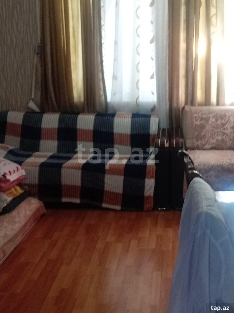2-otaqlı mənzil, 4-cü mkr., 42 m²