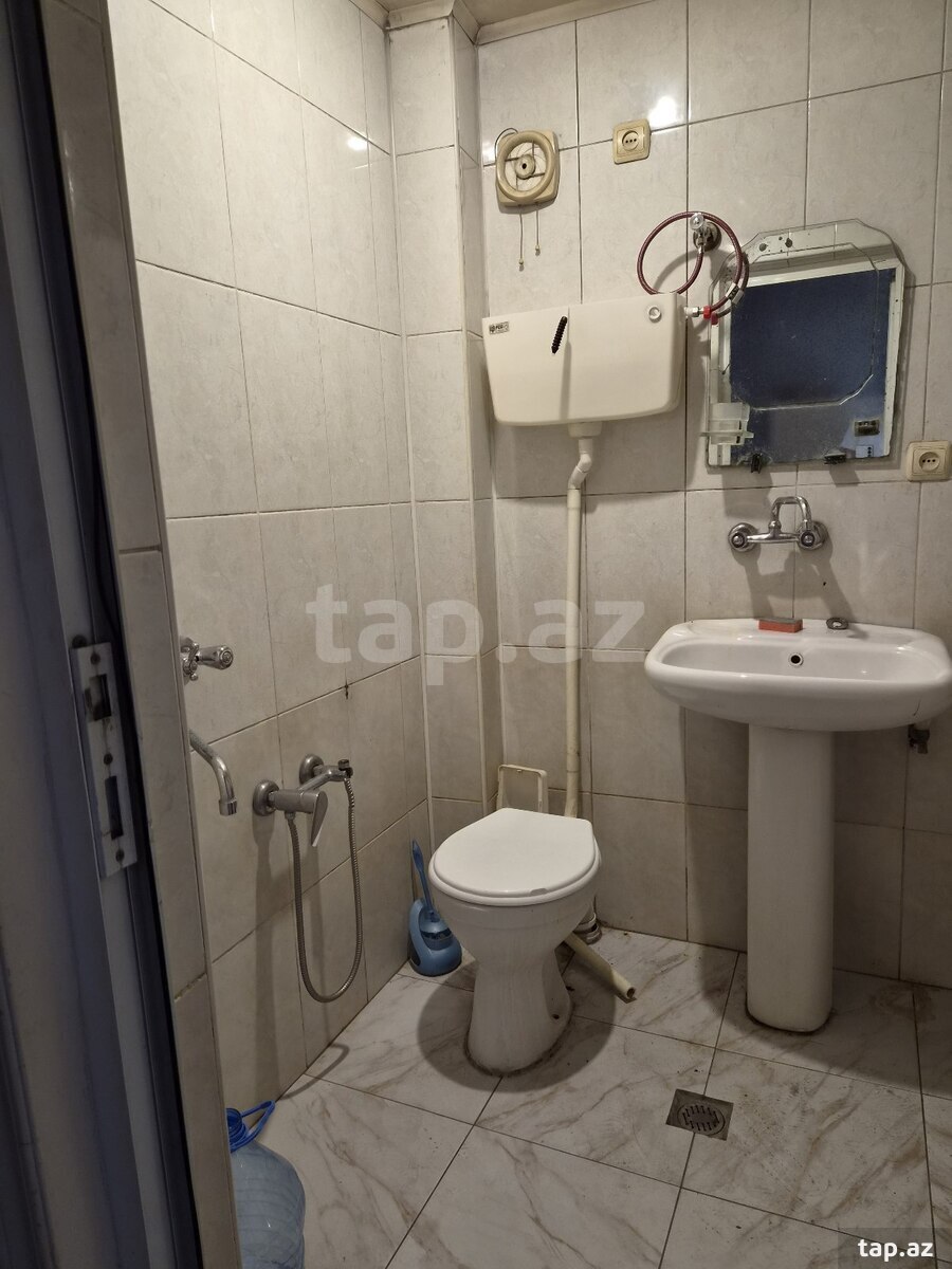 3-otaqlı mənzil kirayə verilir, Gəncə ş., 80 m²