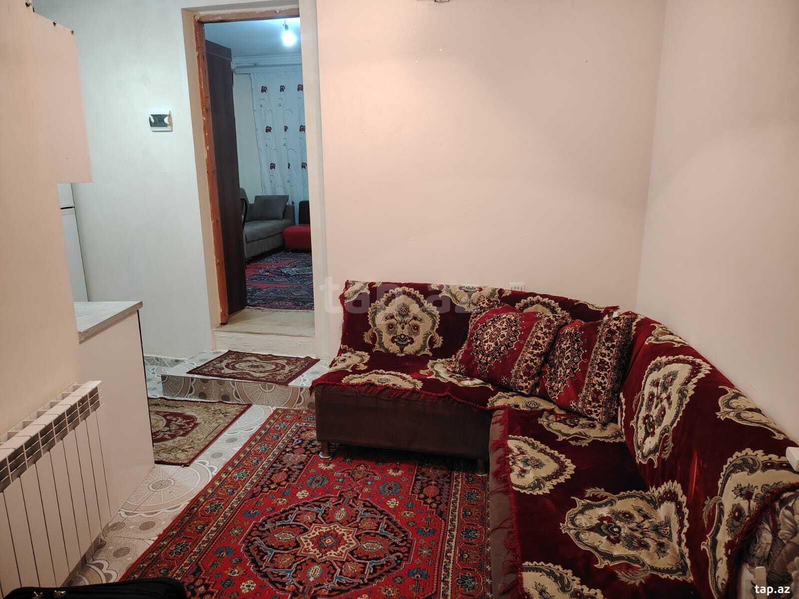 Həyət evi, Binəqədi qəs.