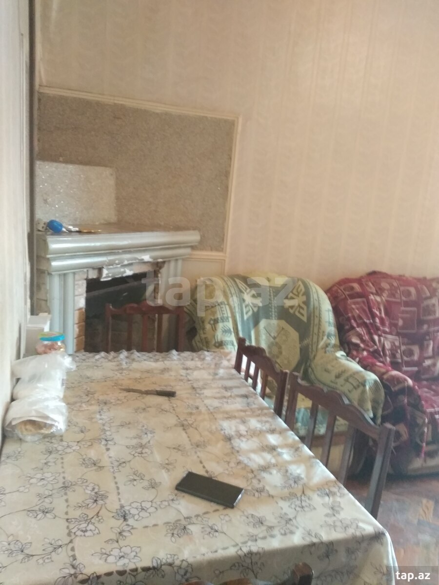 Həyət evi kirayə verilir, 28 May m.