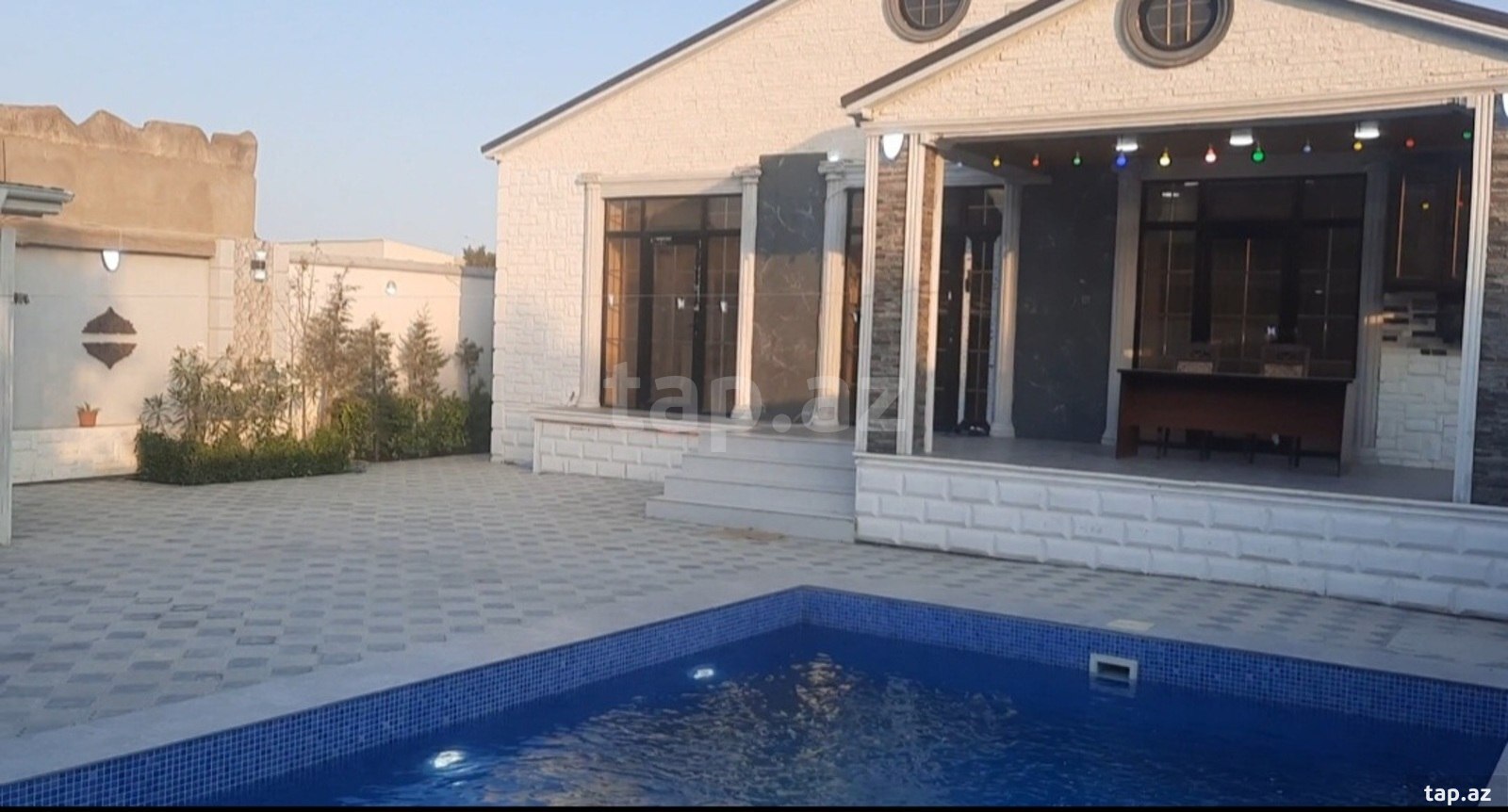 Bağ evi kirayə verilir, Şüvəlan qəs.