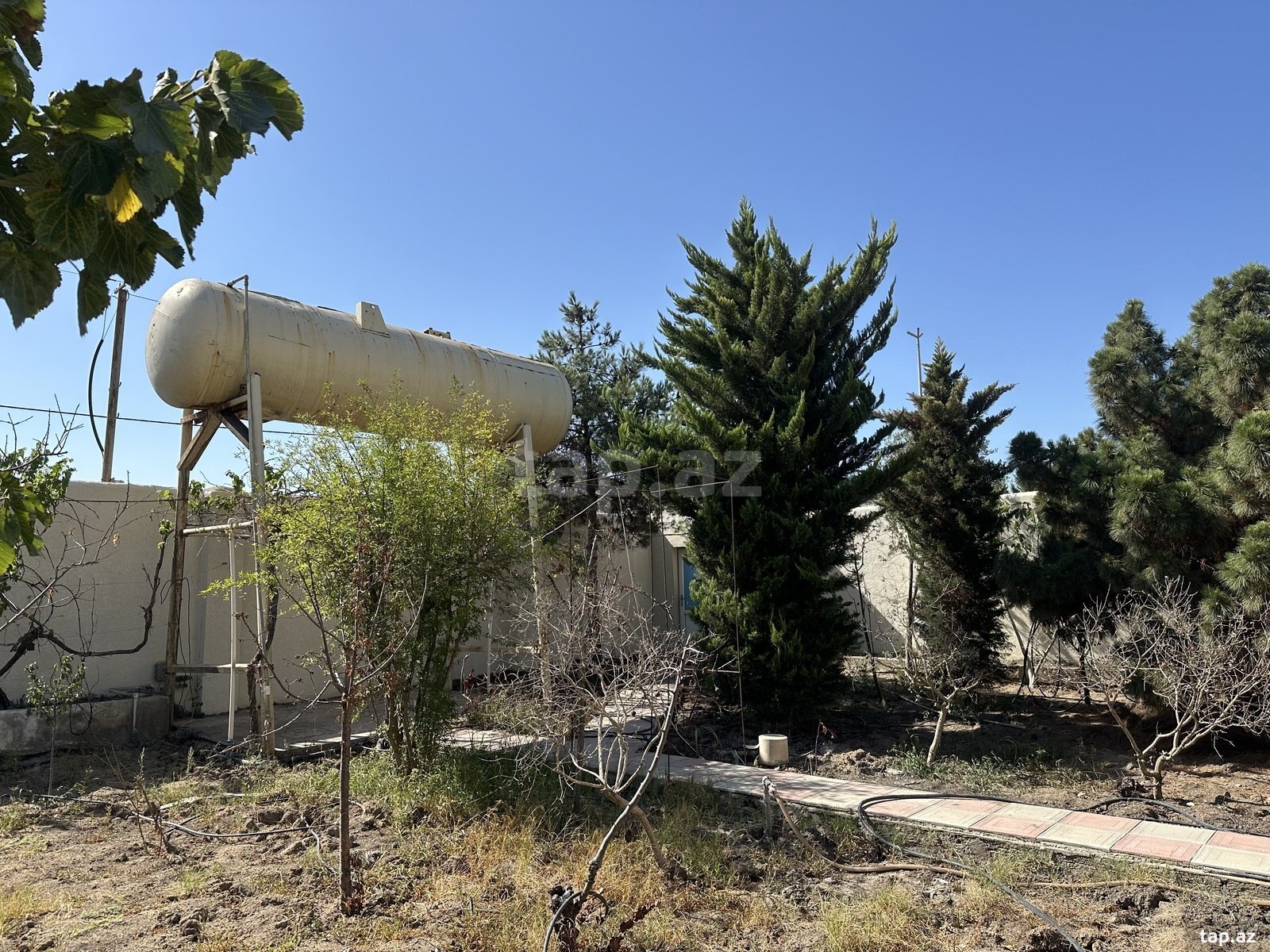 Bağ evi, Şüvəlan qəs.