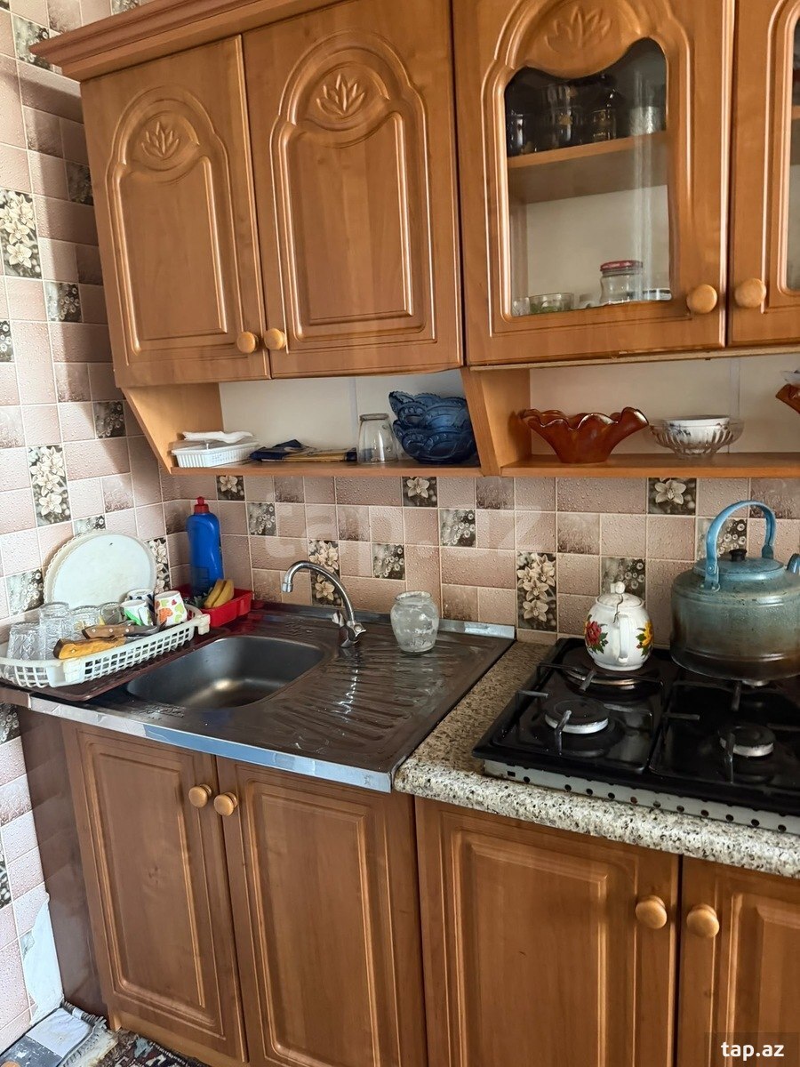 Bağ evi kirayə verilir, Türkan qəs.