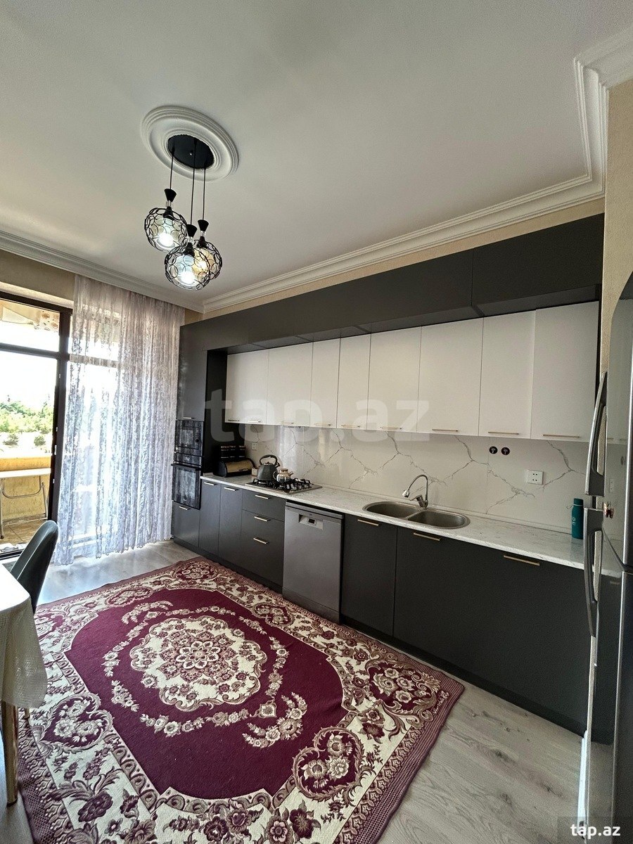 3-otaqlı yeni tikili, Sumqayıt ş., 138 m²