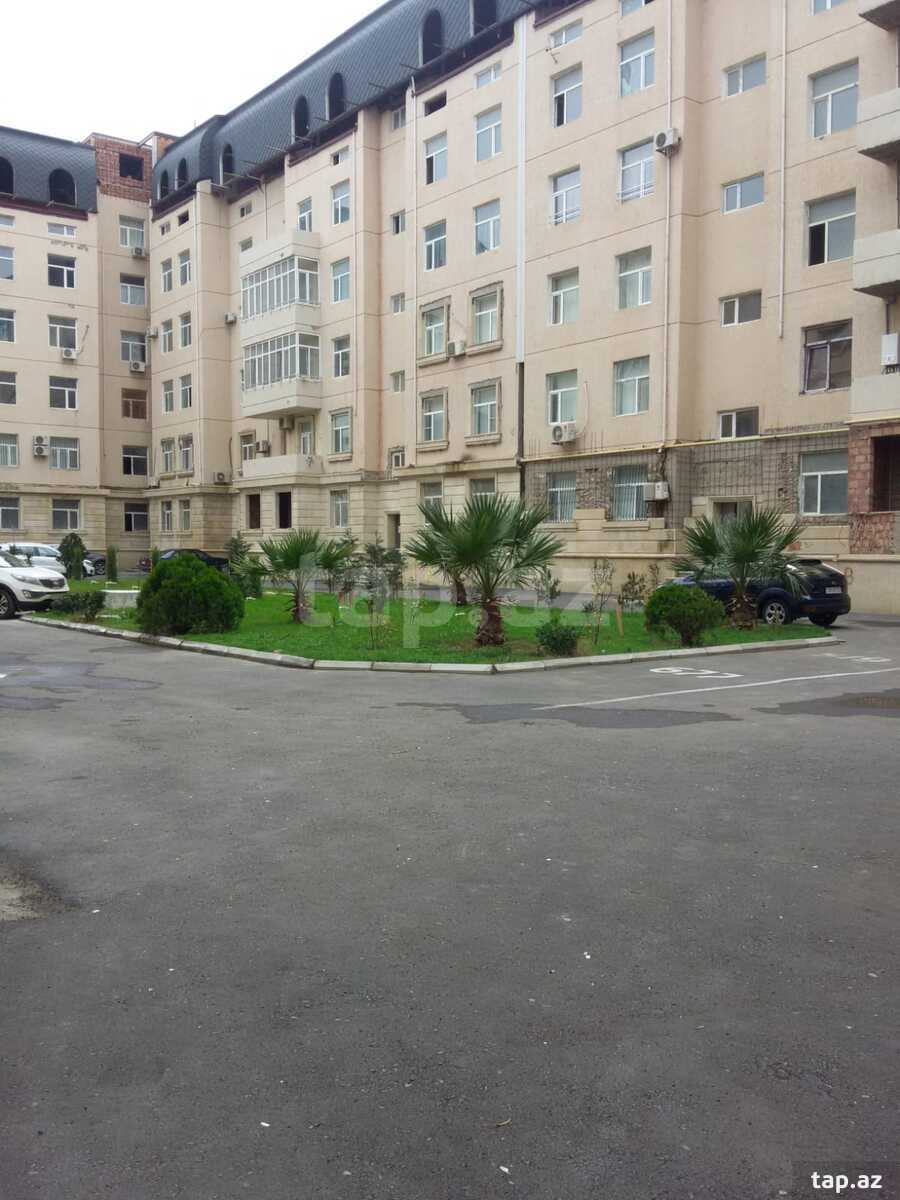 5-otaqlı yeni tikili, Bayıl qəs., 216 m²