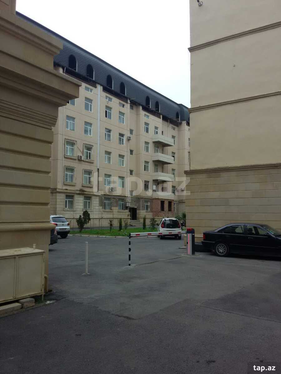 5-otaqlı yeni tikili, Bayıl qəs., 216 m²