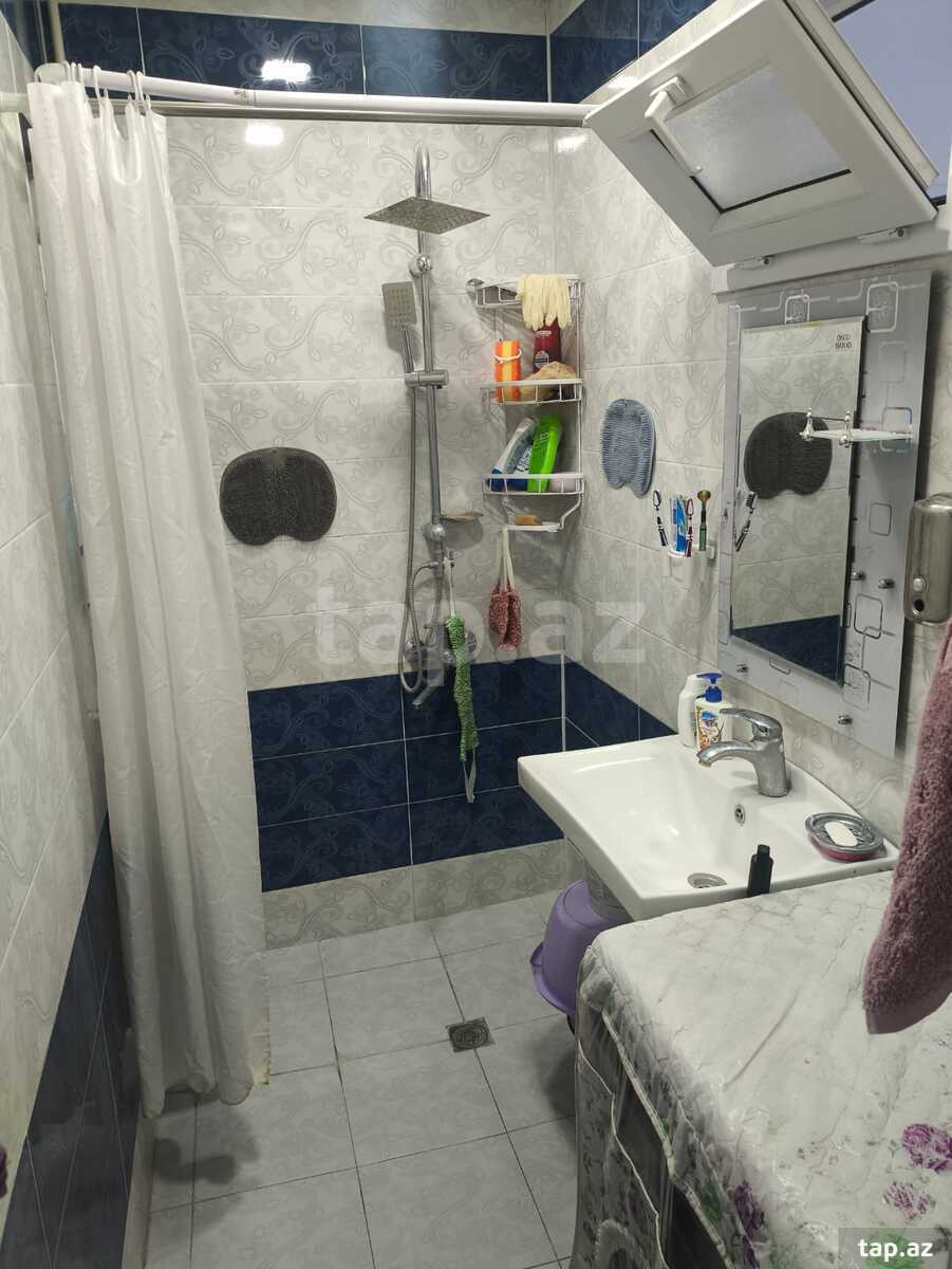 3-otaqlı mənzil, Dadaş Bünyadzadə küç., 80 m²