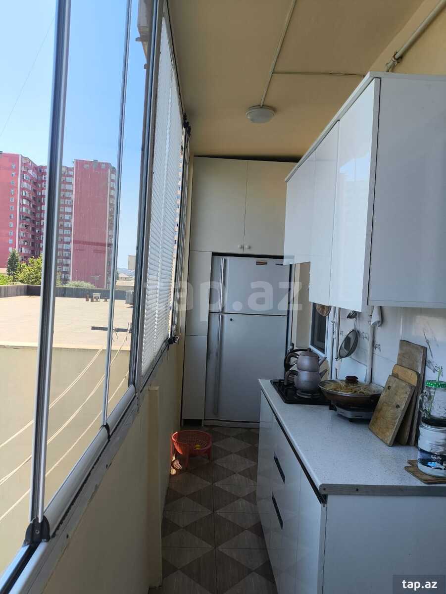 3-otaqlı mənzil, Dadaş Bünyadzadə küç., 80 m²