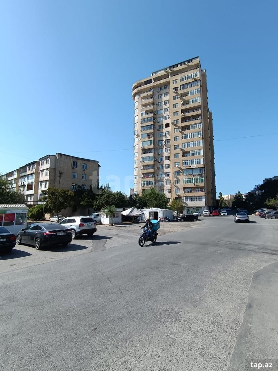 Obyekt satılır, Bakı