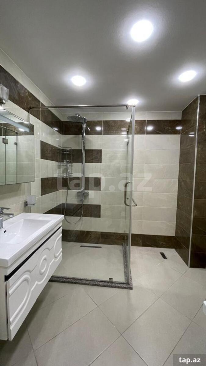 3-otaqlı yeni tikili kirayə verilir, Neftçilər pr., 200 m²
