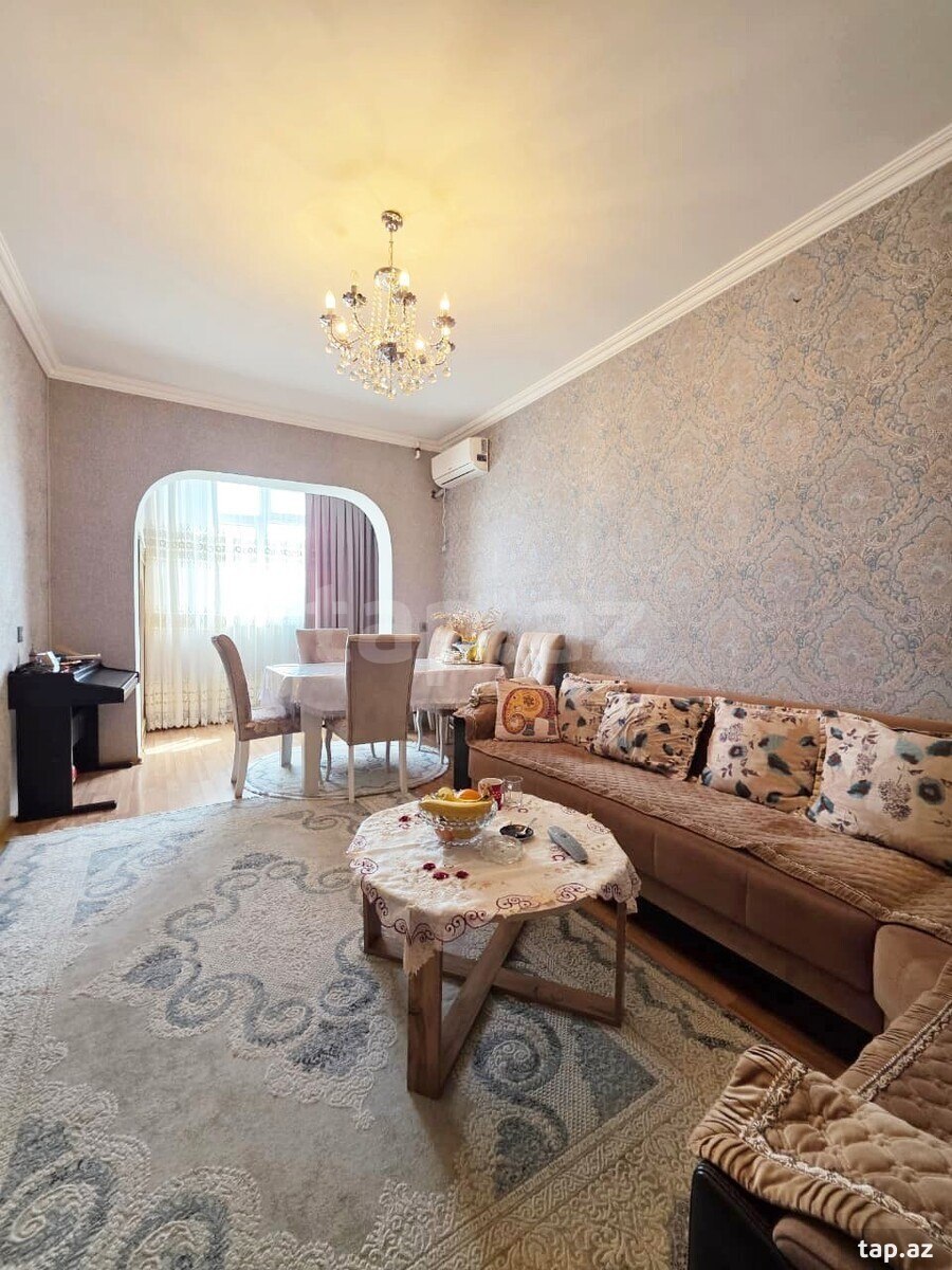 4-otaqlı mənzil, Məhəmməd Xiyabani küç., 120 m²