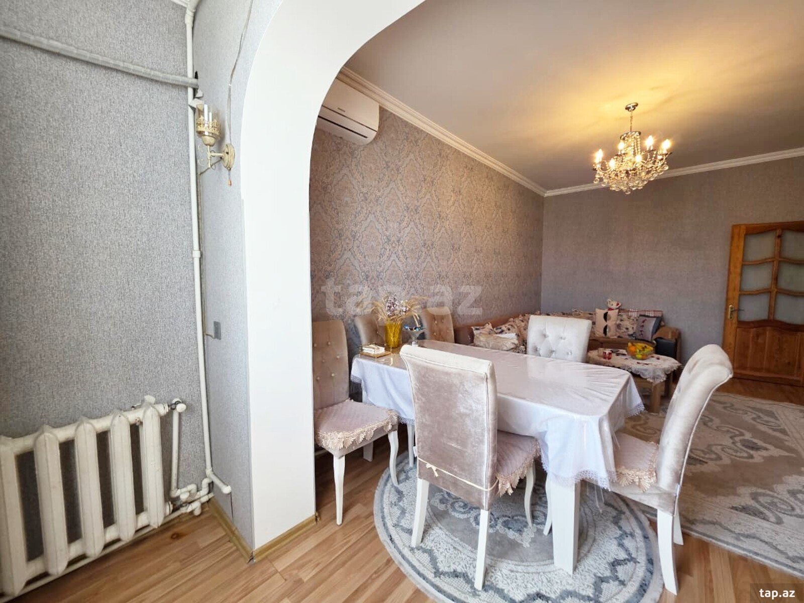 4-otaqlı mənzil, Məhəmməd Xiyabani küç., 120 m²