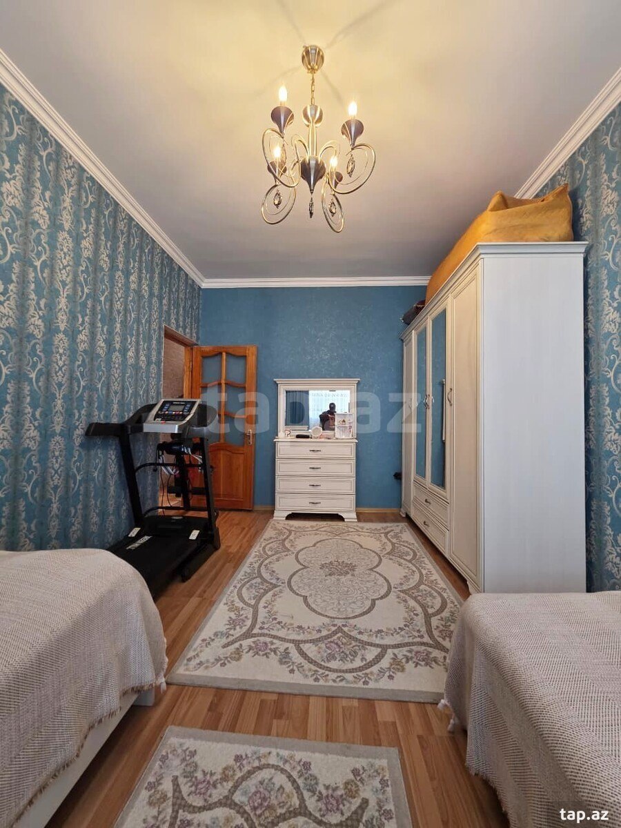 4-otaqlı mənzil, Məhəmməd Xiyabani küç., 120 m²