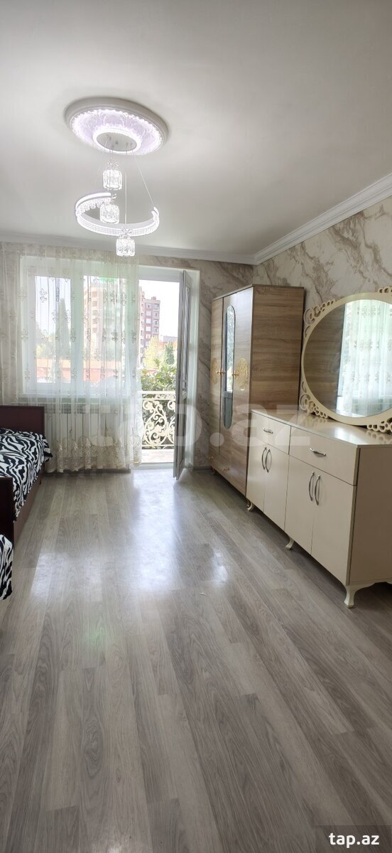 3-otaqlı mənzil kirayə verilir, Gəncə ş., 85 m²