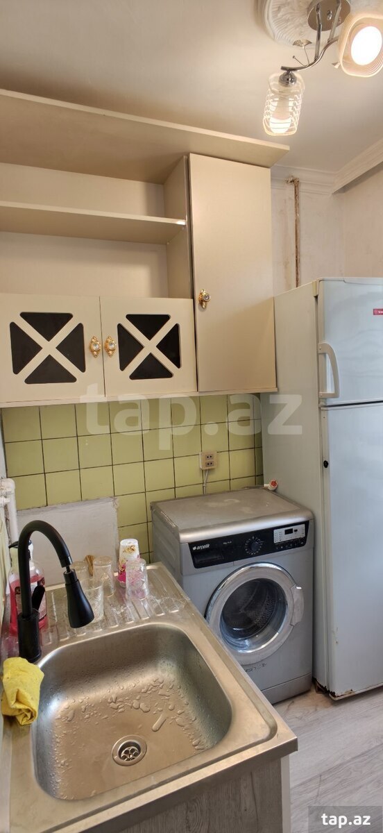 3-otaqlı mənzil kirayə verilir, Gəncə ş., 85 m²