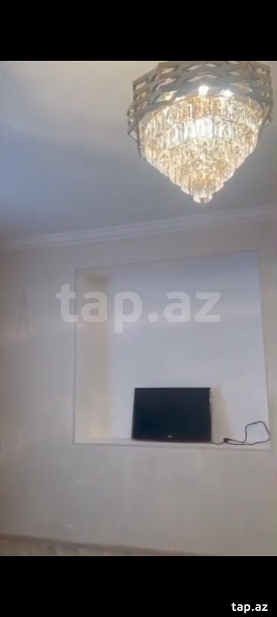 3-otaqlı mənzil kirayə verilir, Gəncə ş., 90 m²