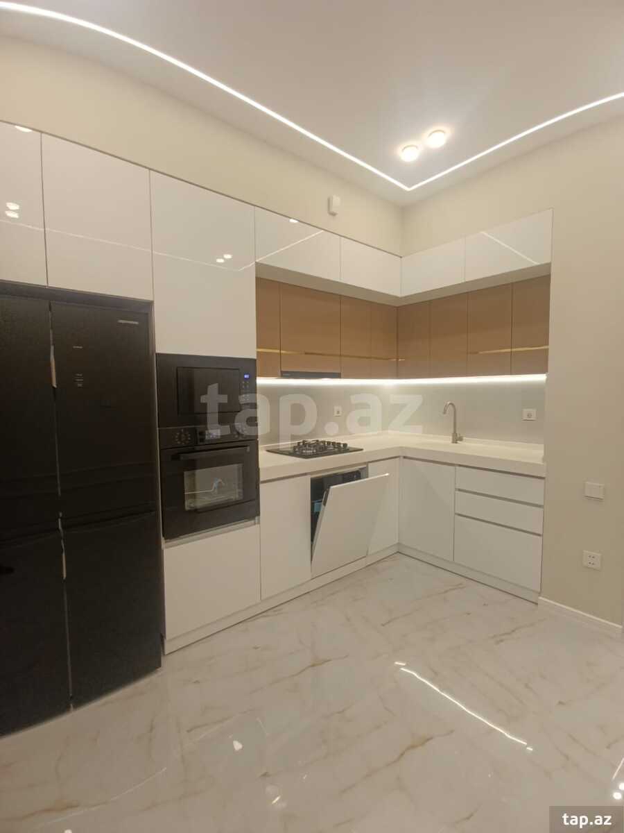 2-otaqlı yeni tikili, Şah İsmayıl Xətai m., 75 m²