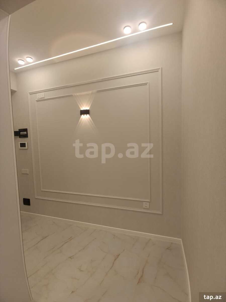 2-otaqlı yeni tikili, Şah İsmayıl Xətai m., 75 m²