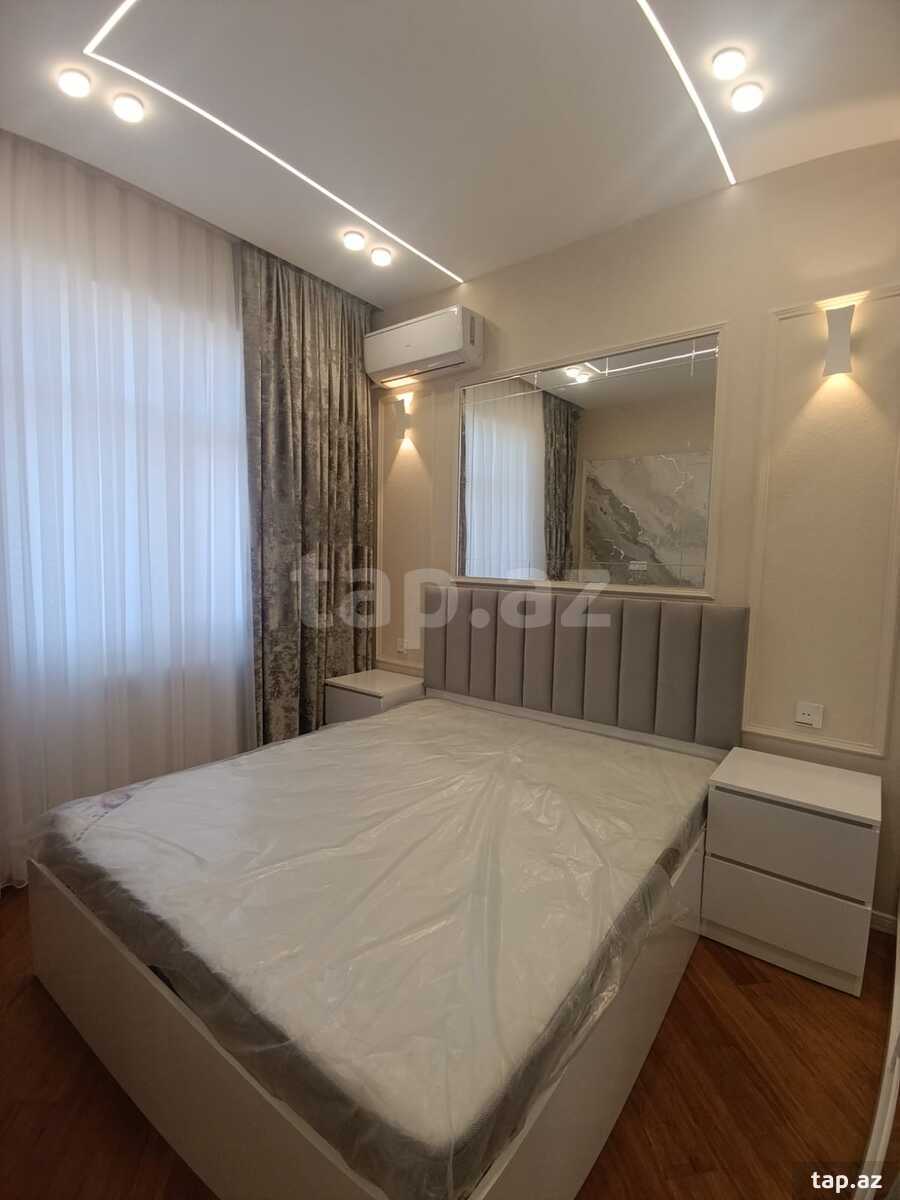 2-otaqlı yeni tikili, Şah İsmayıl Xətai m., 75 m²