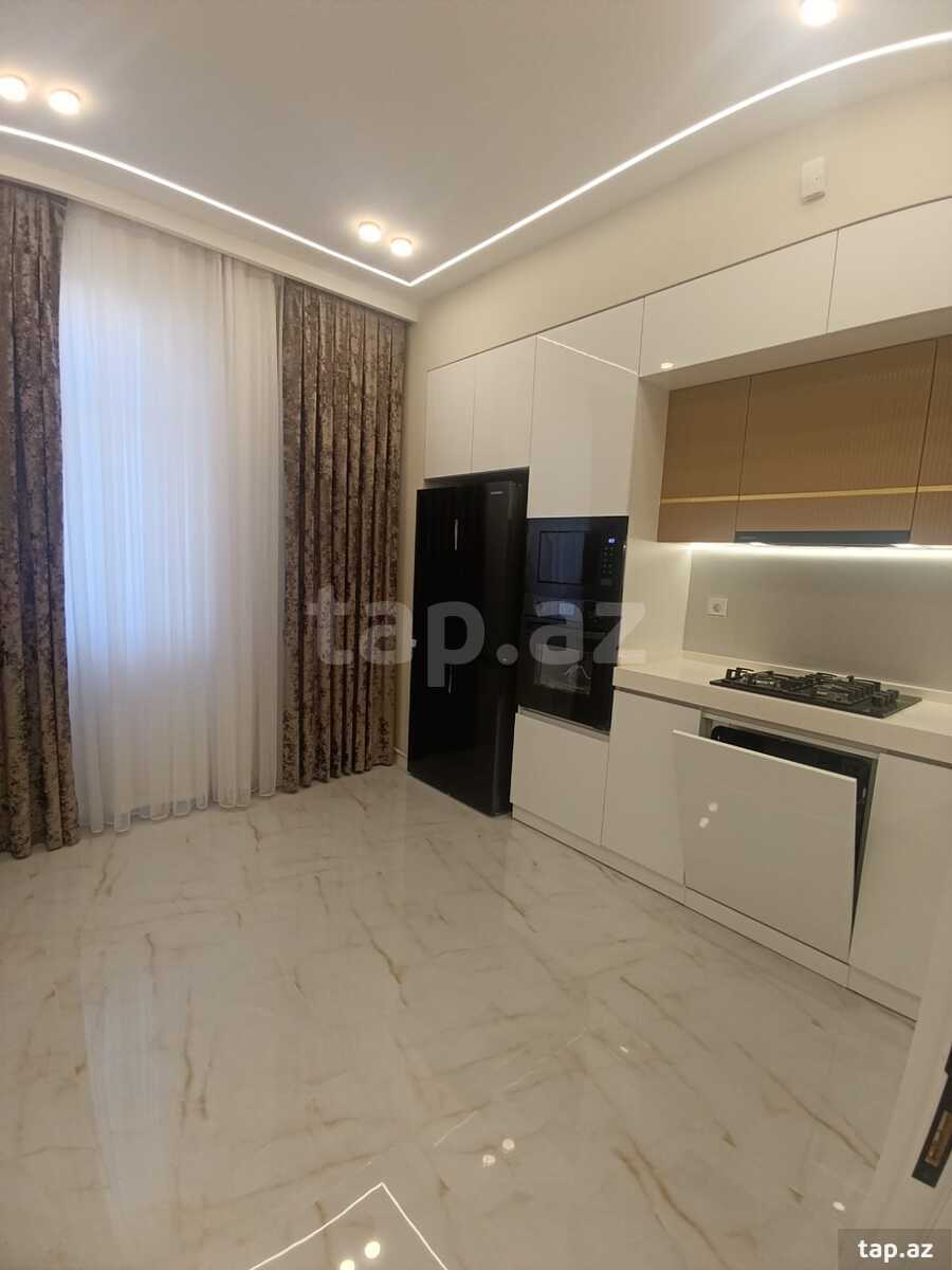 2-otaqlı yeni tikili, Şah İsmayıl Xətai m., 75 m²