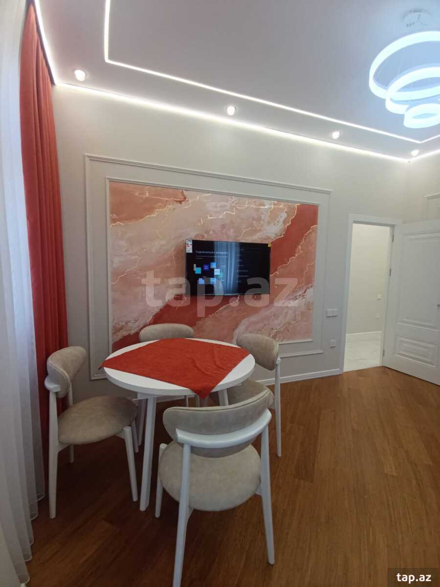 2-otaqlı yeni tikili, Şah İsmayıl Xətai m., 75 m²