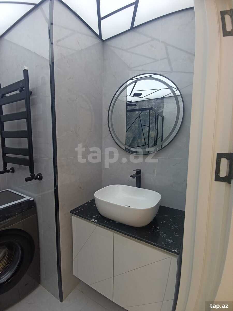 2-otaqlı yeni tikili, Şah İsmayıl Xətai m., 75 m²