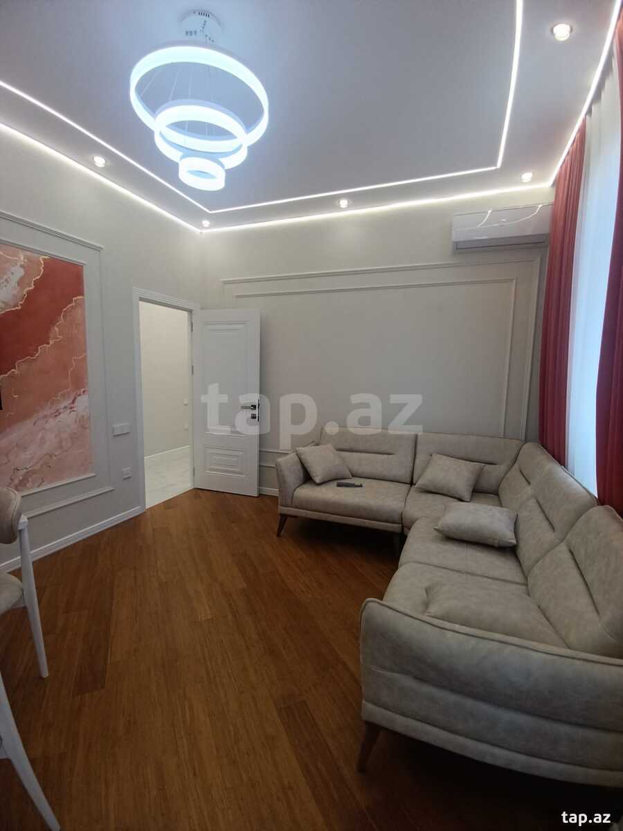 2-otaqlı yeni tikili, Şah İsmayıl Xətai m., 75 m²