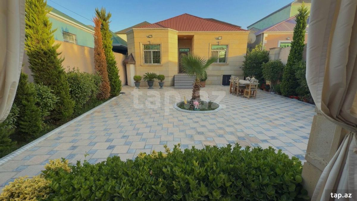 4 otaqlı həyət evi satılır, Bakı