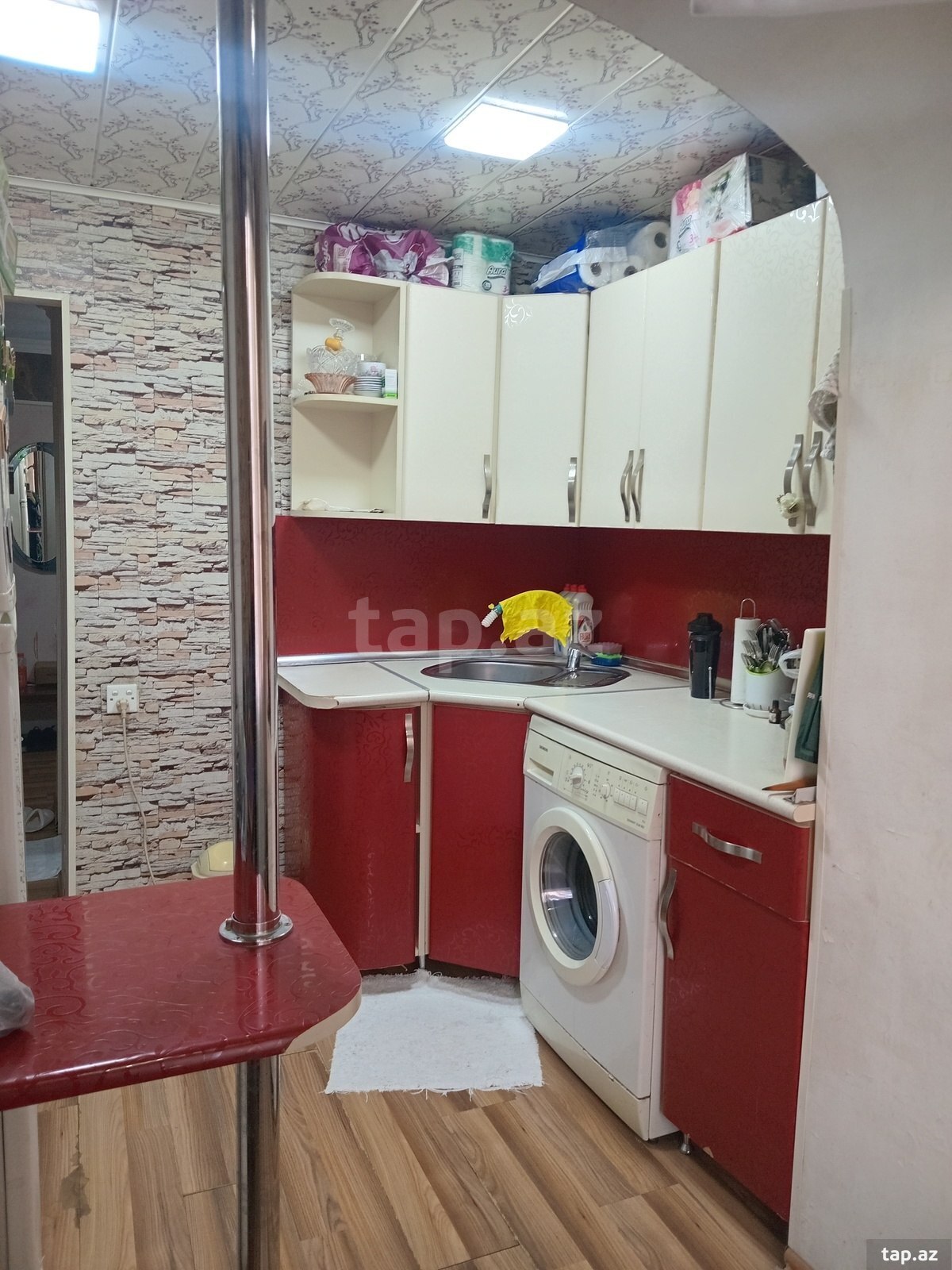 2-otaqlı mənzil, İzmir küç., 56 m²