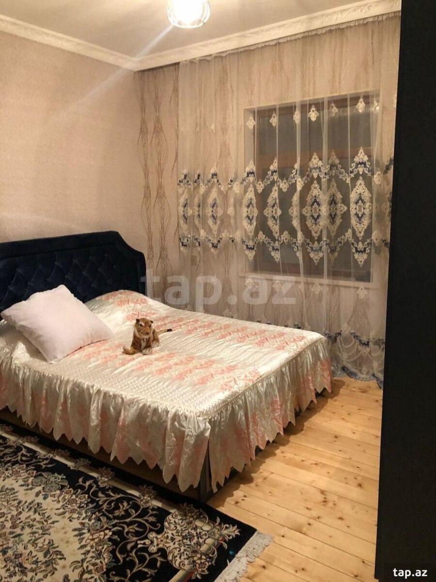 Həyət evi, Binəqədi qəs