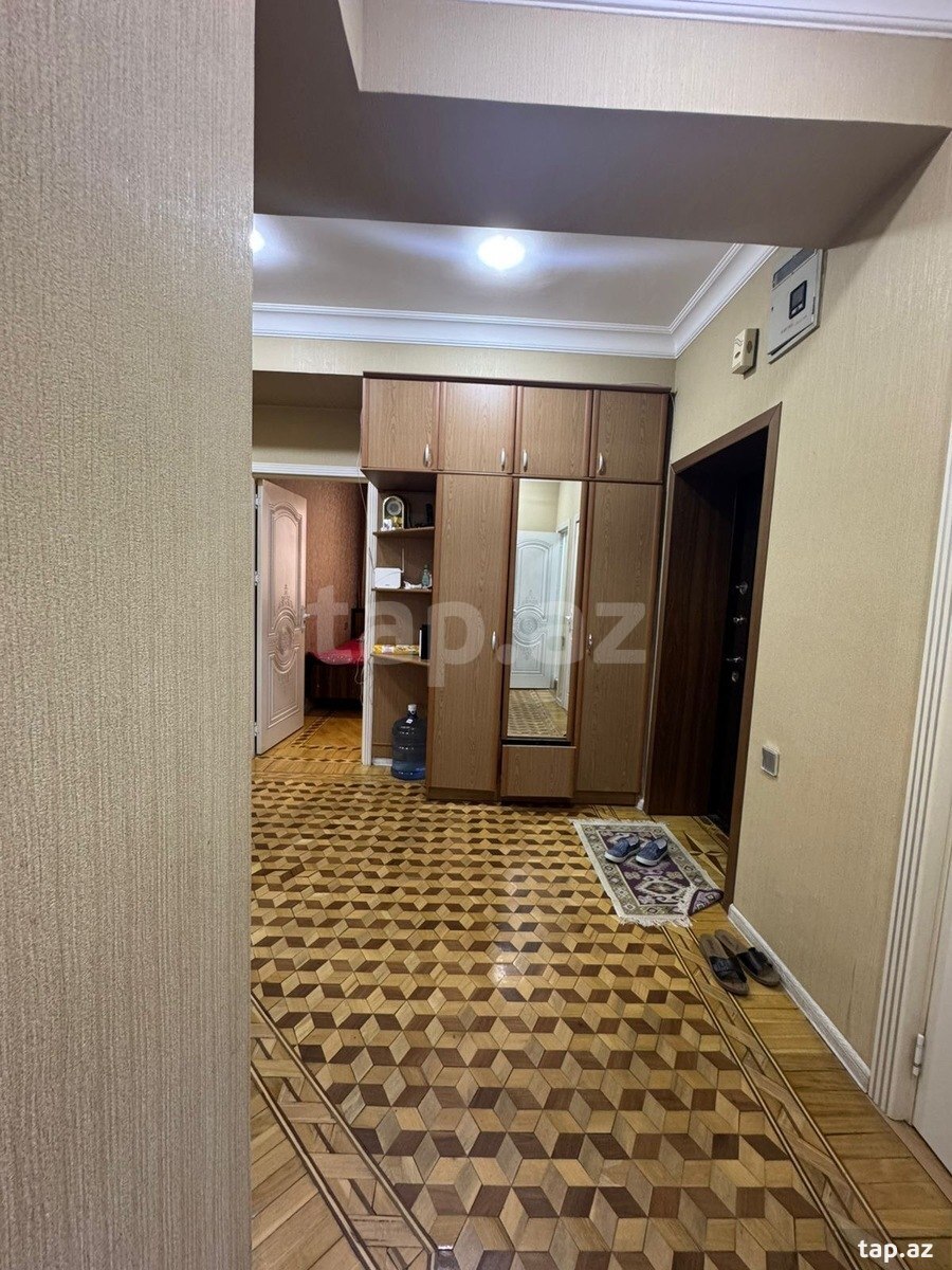 3-otaqlı yeni tikili kirayə verilir, 6-cı mkr., 110 m²