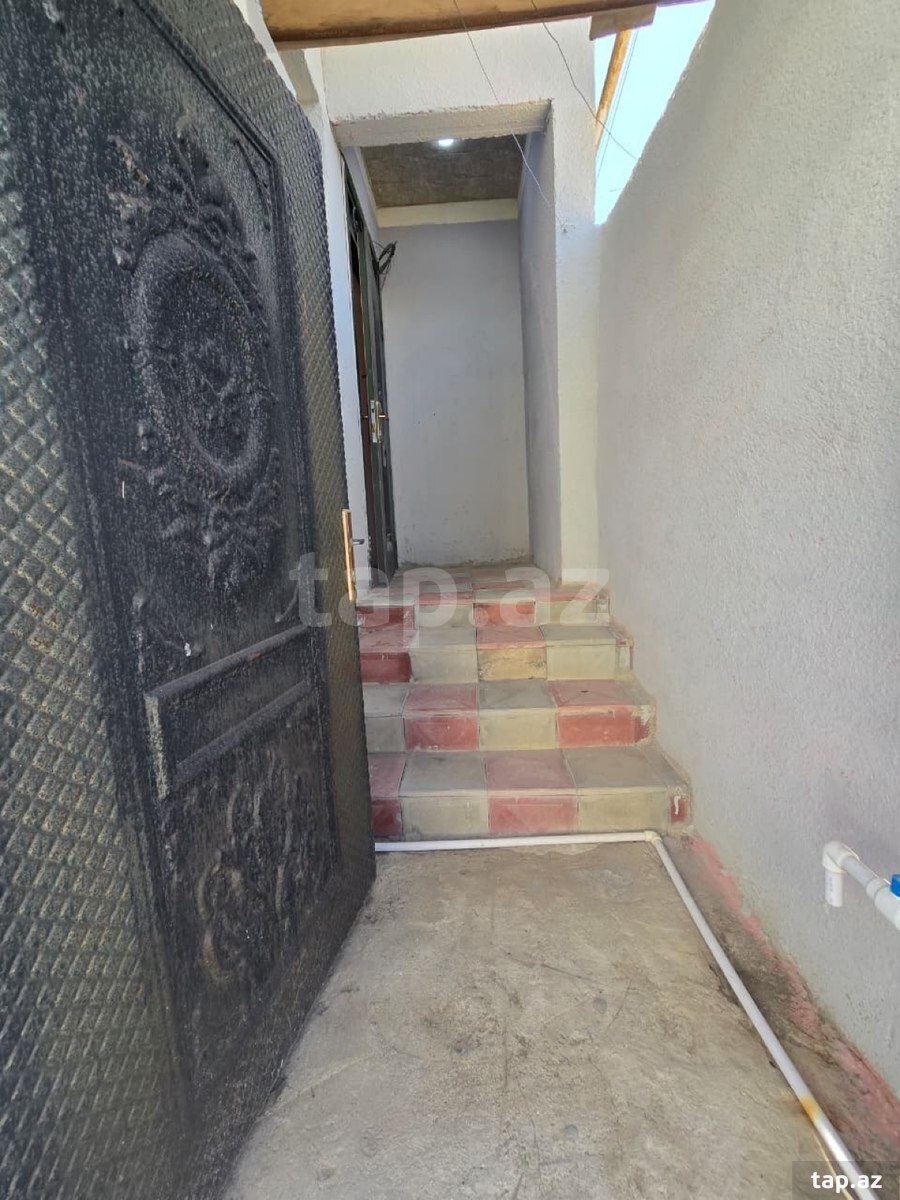 Həyət evi, Binə qəs.