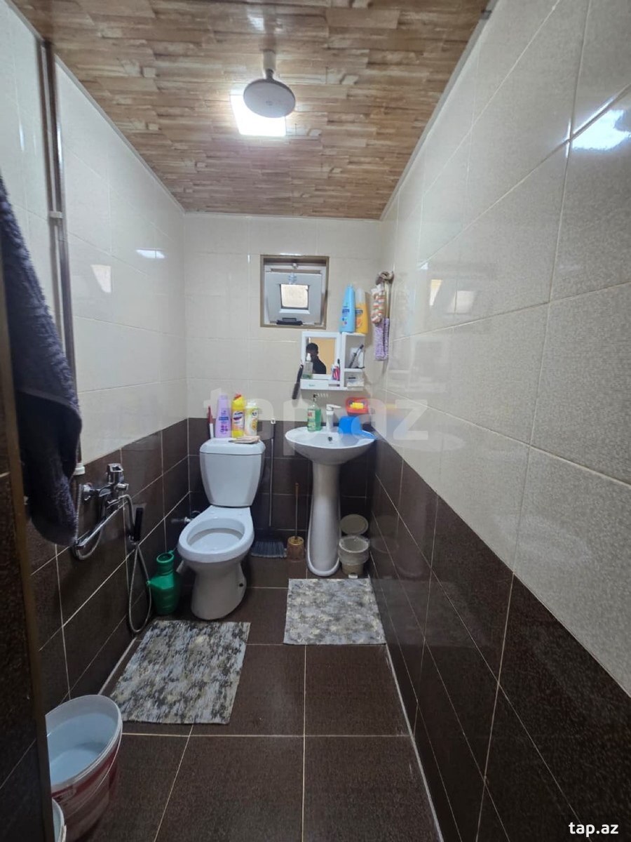 Həyət evi, Binə qəs.