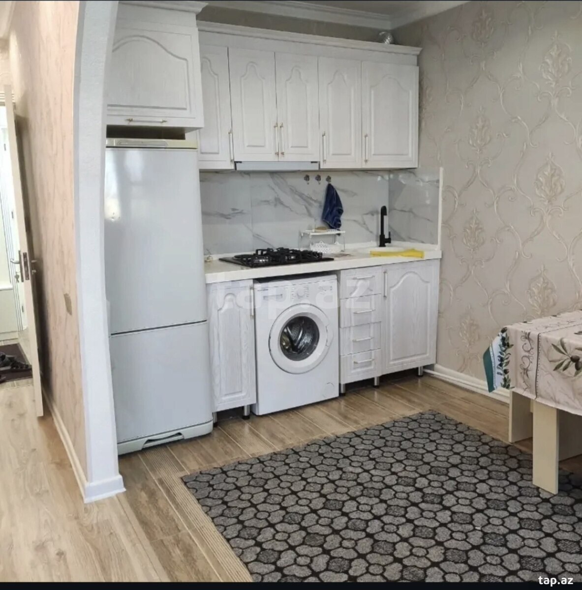 2-otaqlı mənzil kirayə verilir, Gəncə ş., 60 m²