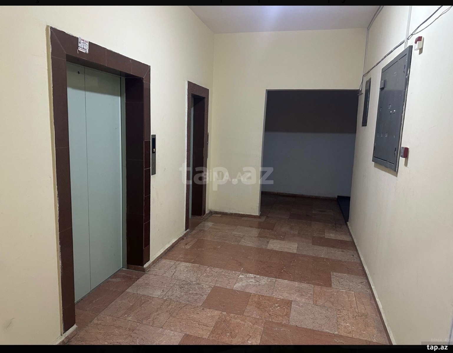 3-otaqlı yeni tikili, İsmayıl bəy Qutqaşınlı küç.66, 107 m²