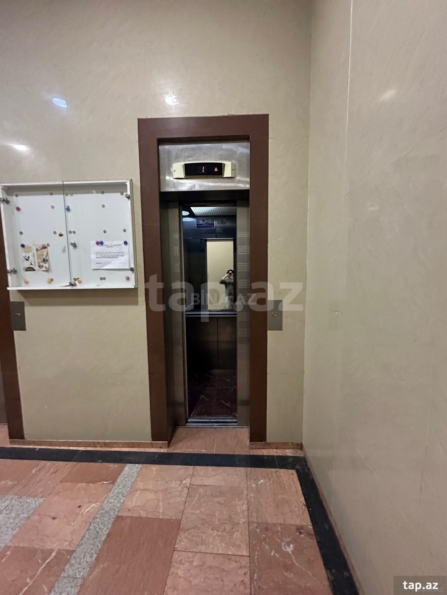 3-otaqlı yeni tikili, İsmayıl bəy Qutqaşınlı küç.66, 107 m²