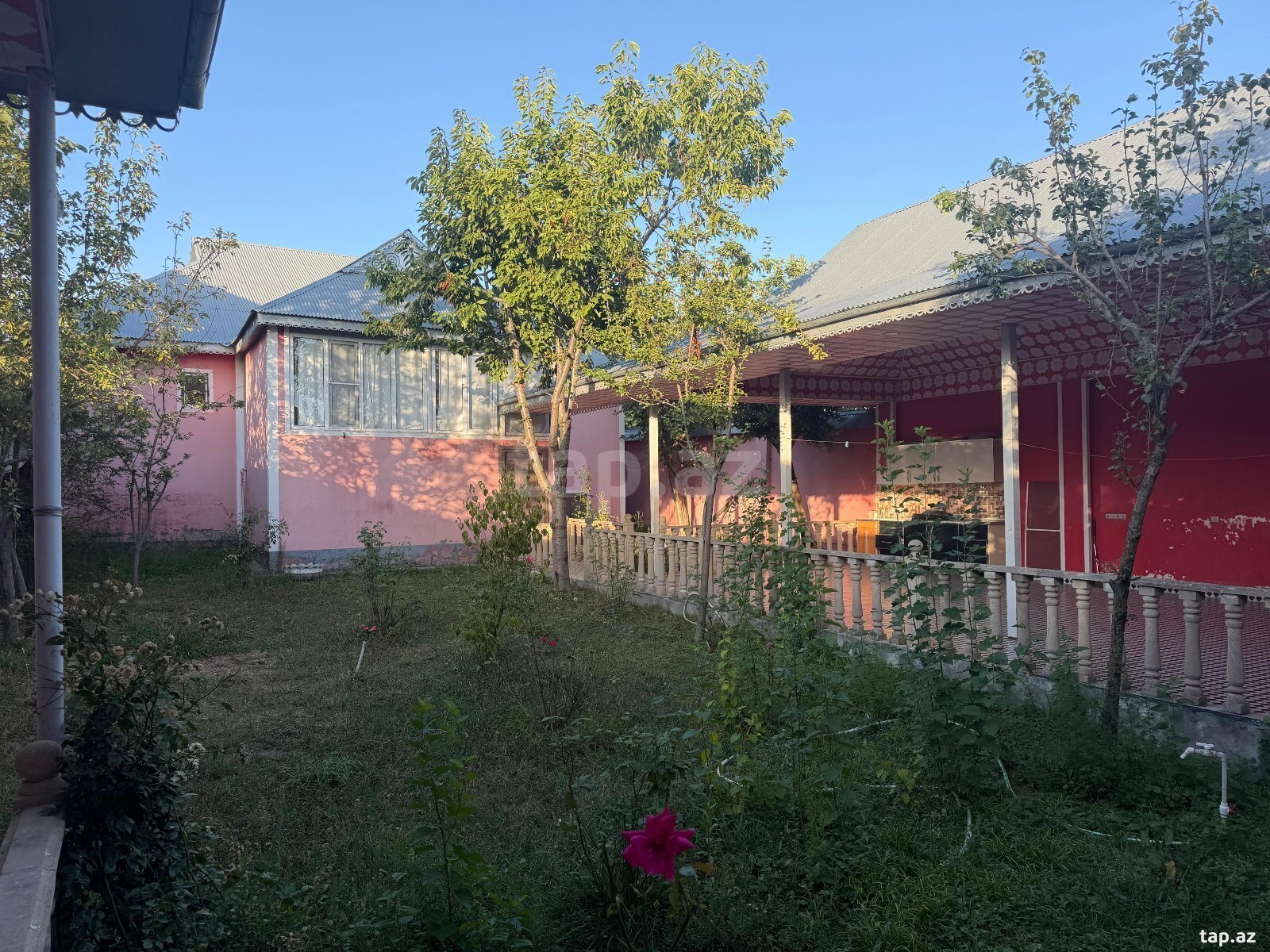 Bağ evi kirayə verilir, Qəbələ ş.