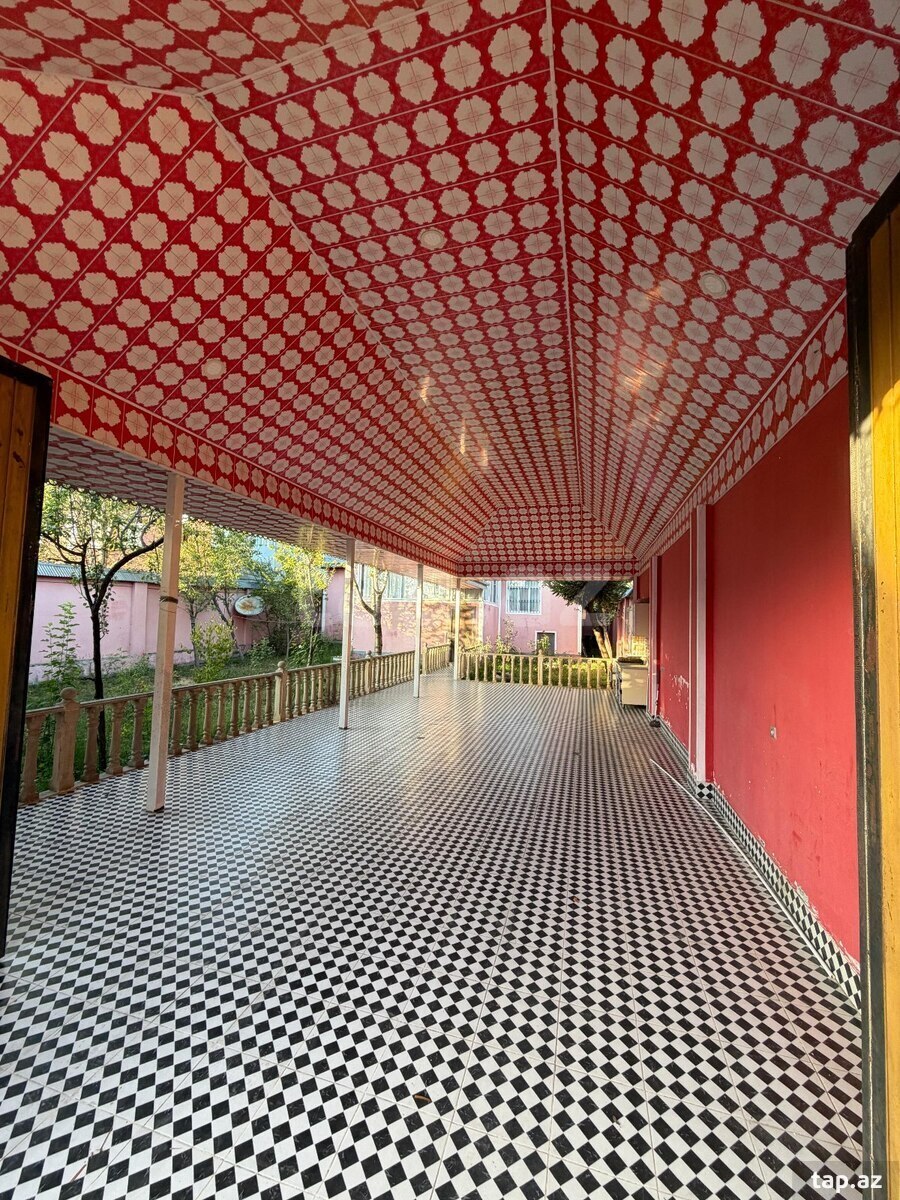 Bağ evi kirayə verilir, Qəbələ ş.