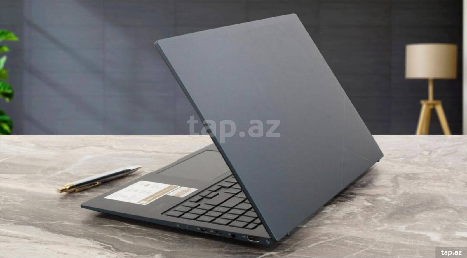 Asus Zenbook 15 UM3504DA