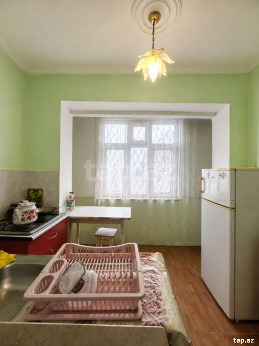 2-otaqlı yeni tikili, İnşaatçılar m., 65 m²