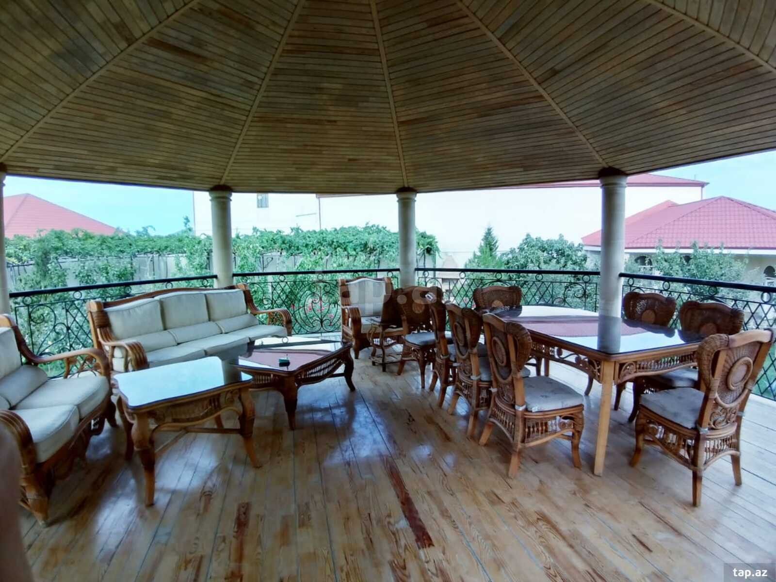 Bağ evi, Mərdəkan qəs.