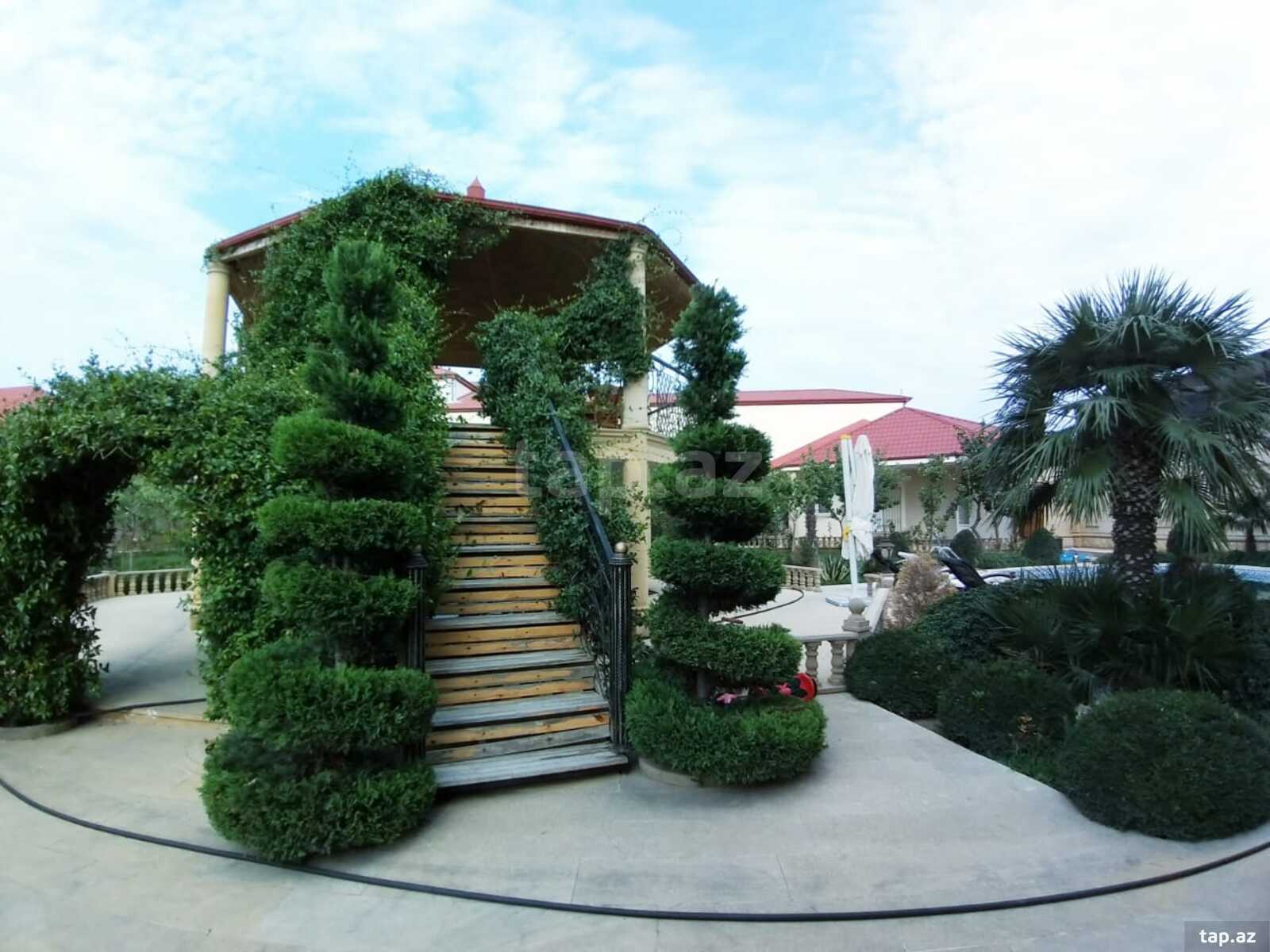 Bağ evi, Mərdəkan qəs.